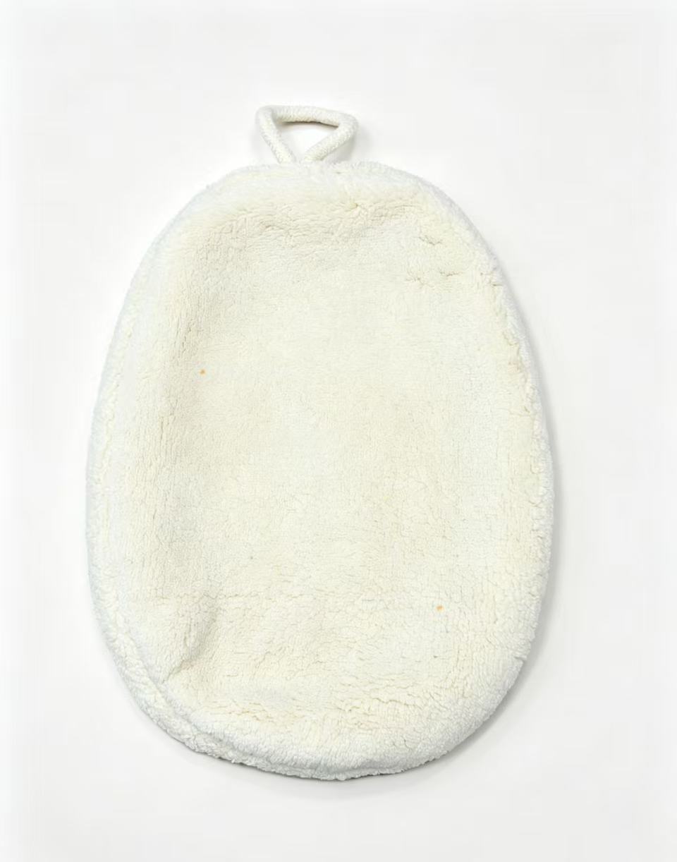 Towique Embroidered Cherry Oval Hand Towel – Absorbent Coral Fleece Kitchen Decor