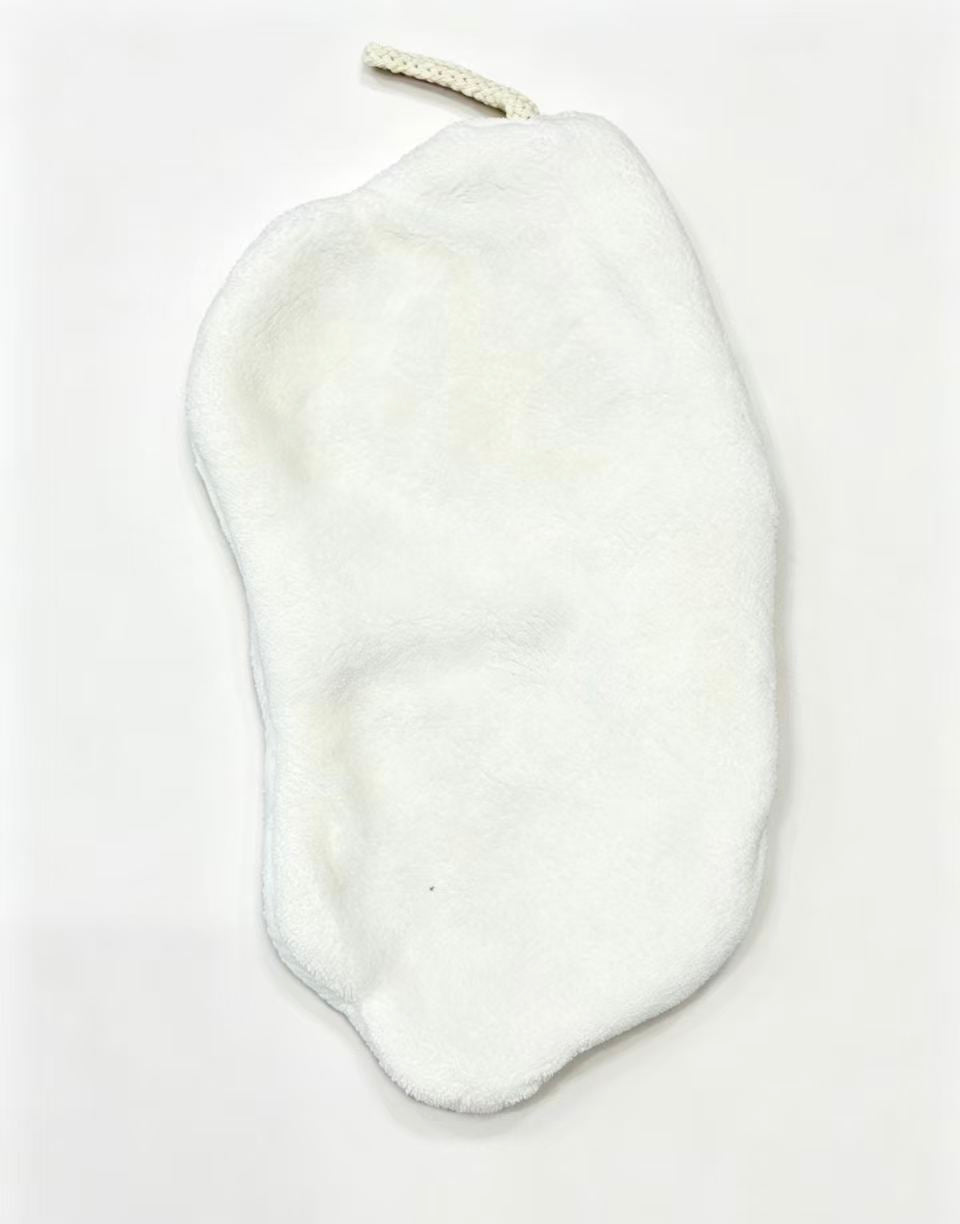 Towique Cat Shape Hand Towel – Quick-Dry Coral Fleece with Hanging Loop