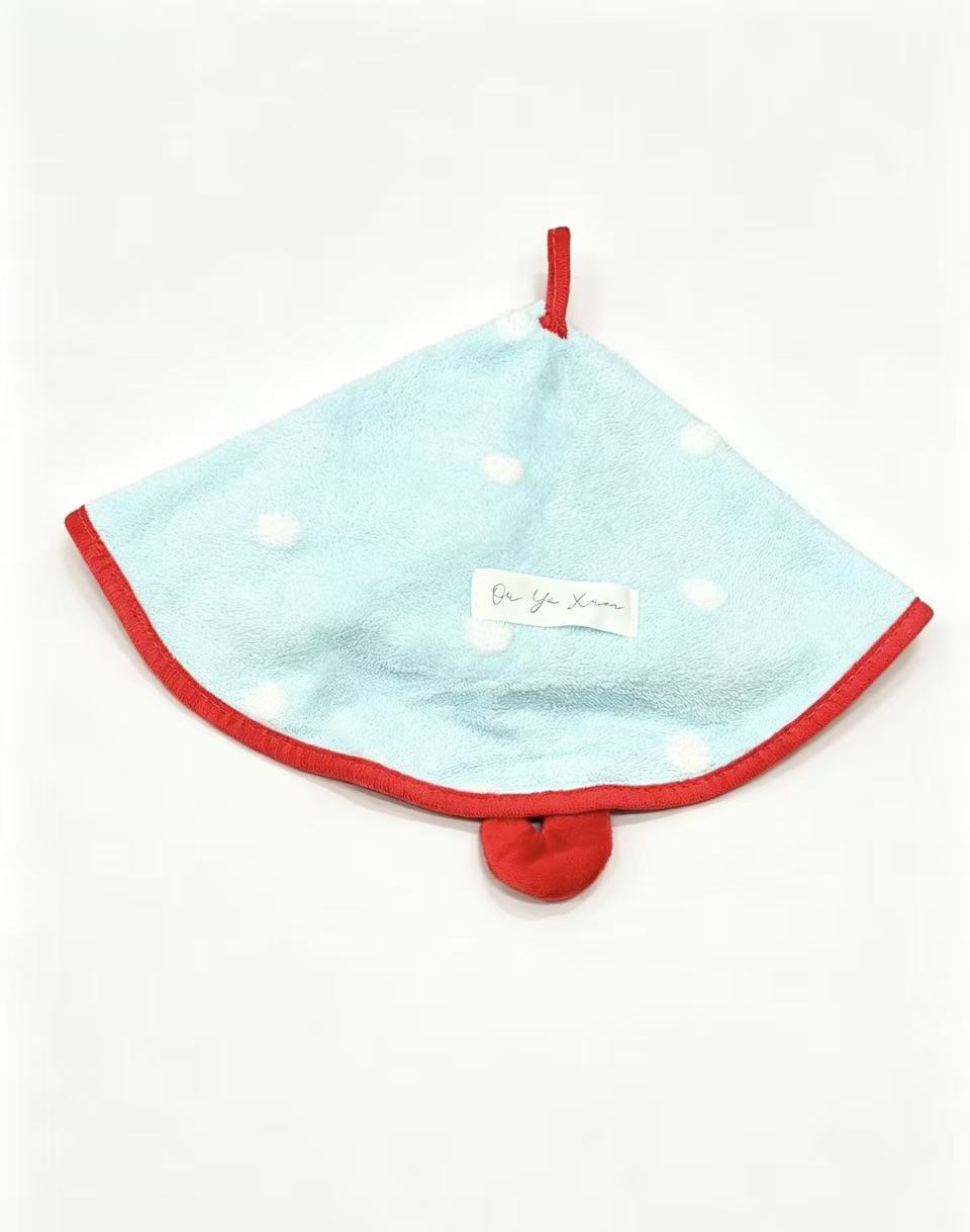 Towique Round Polka Dot Hand Towel – Absorbent Fleece with Hanging Loop